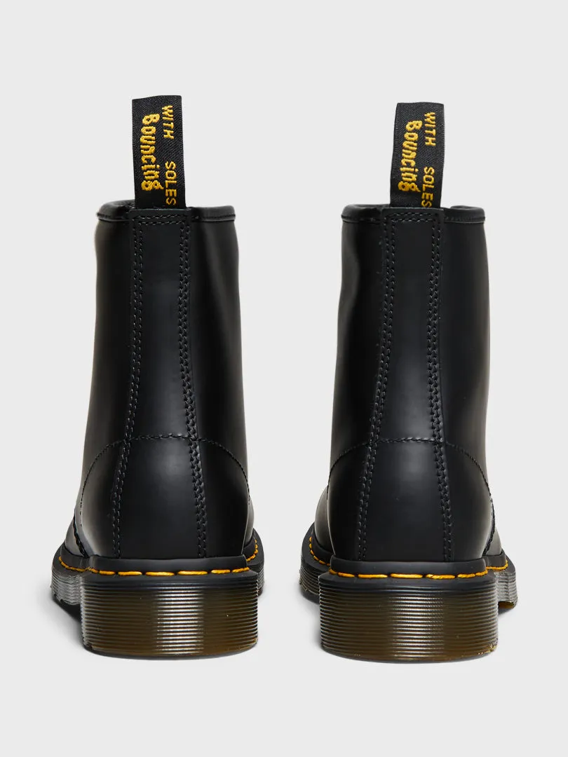 1460 Boots in Black Smooth