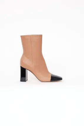 Beige & Black Boot
