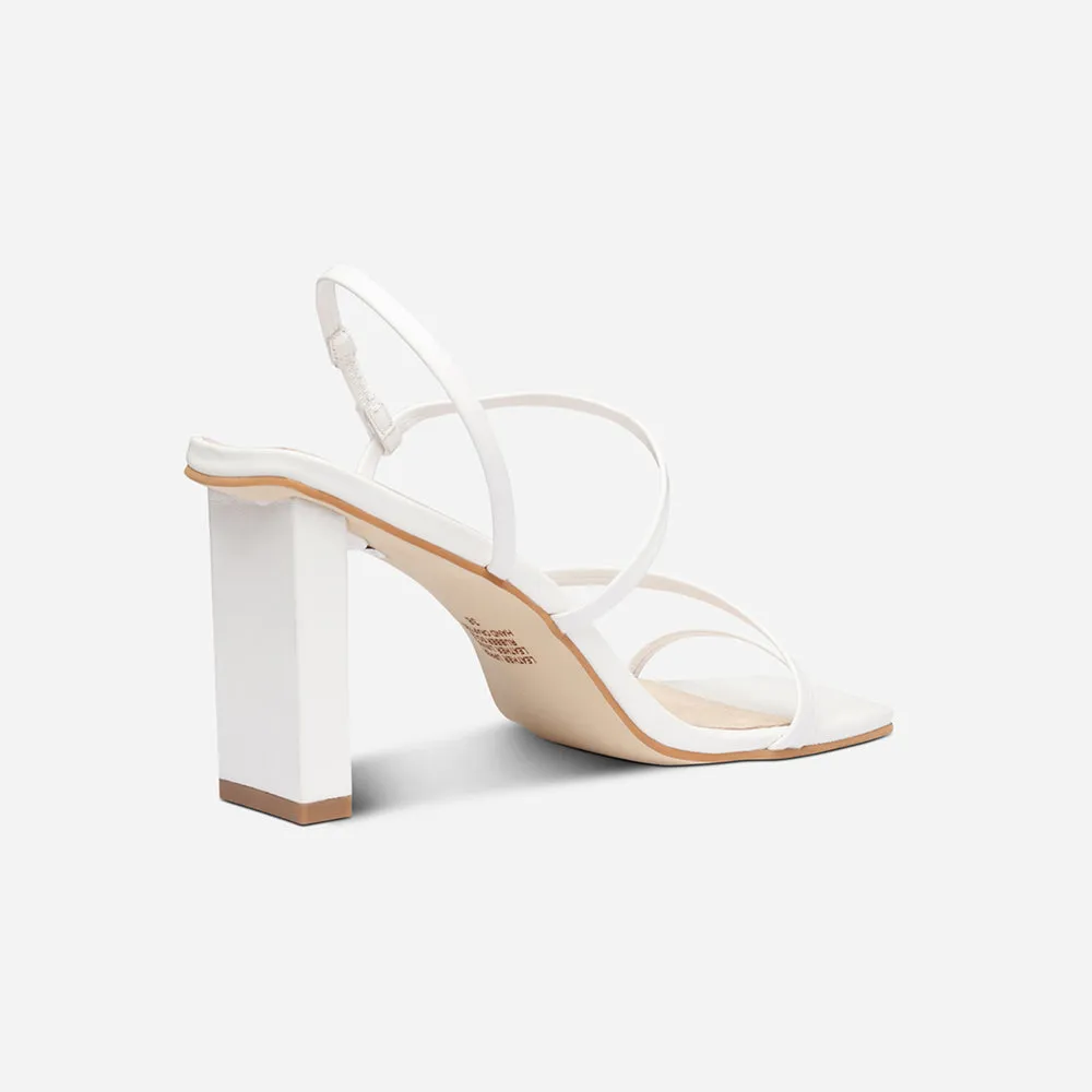 Geanie Heel White
