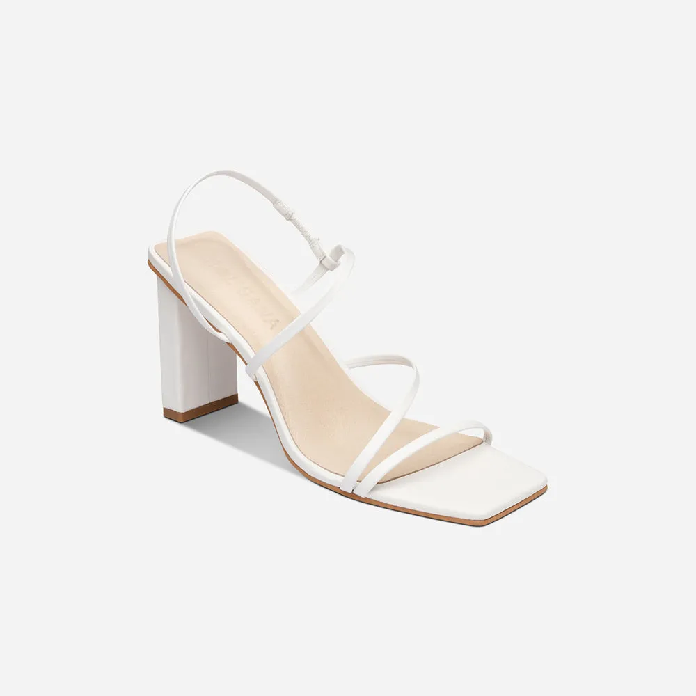 Geanie Heel White