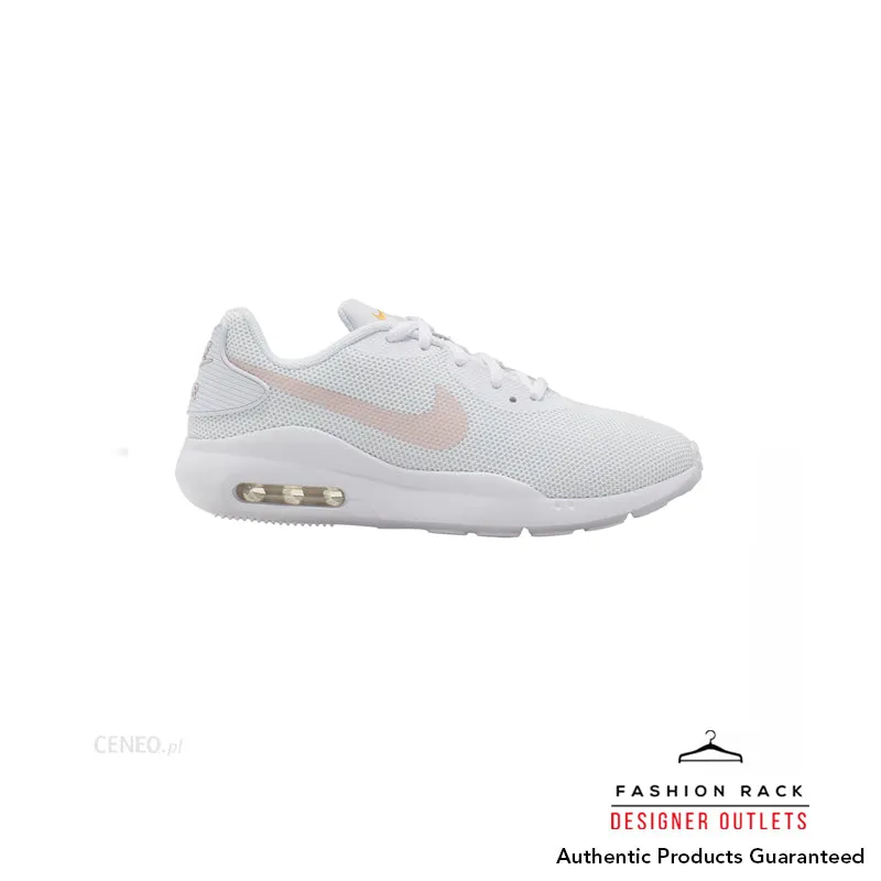 Nike Women's Air Max Oketo Running Shoes