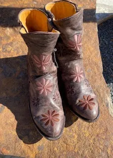 Old Gringo Embroidered Daisy Boots 7.5