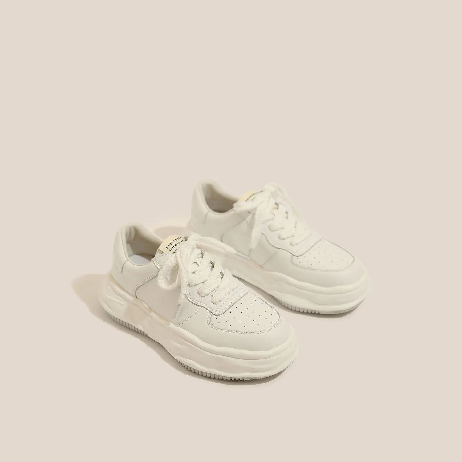 Old Shoes Leather Casual Sports Shoes Women's Wild Thick Soles Increase