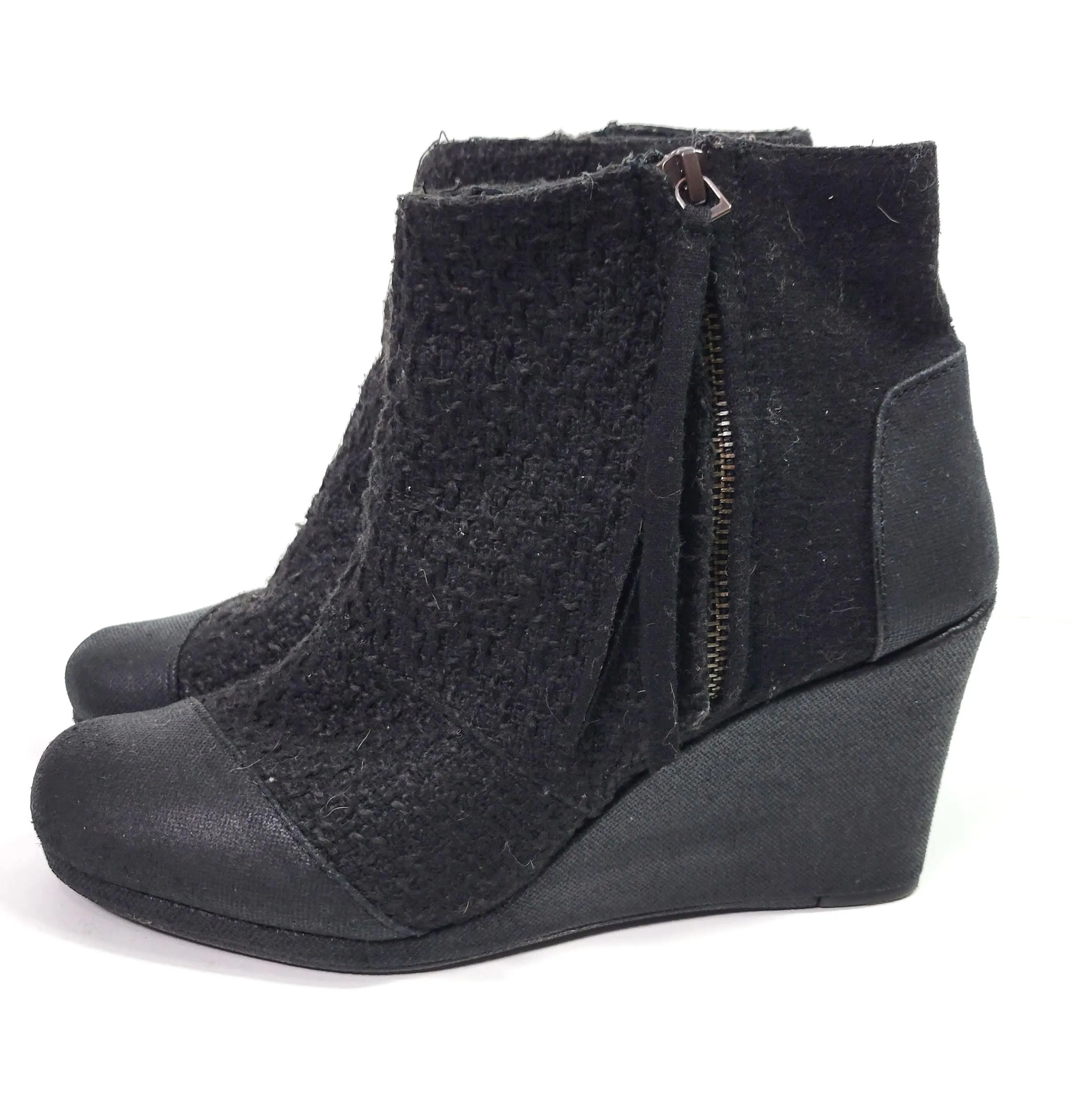 Toms Desert Wedge Boucle Booties Size 9