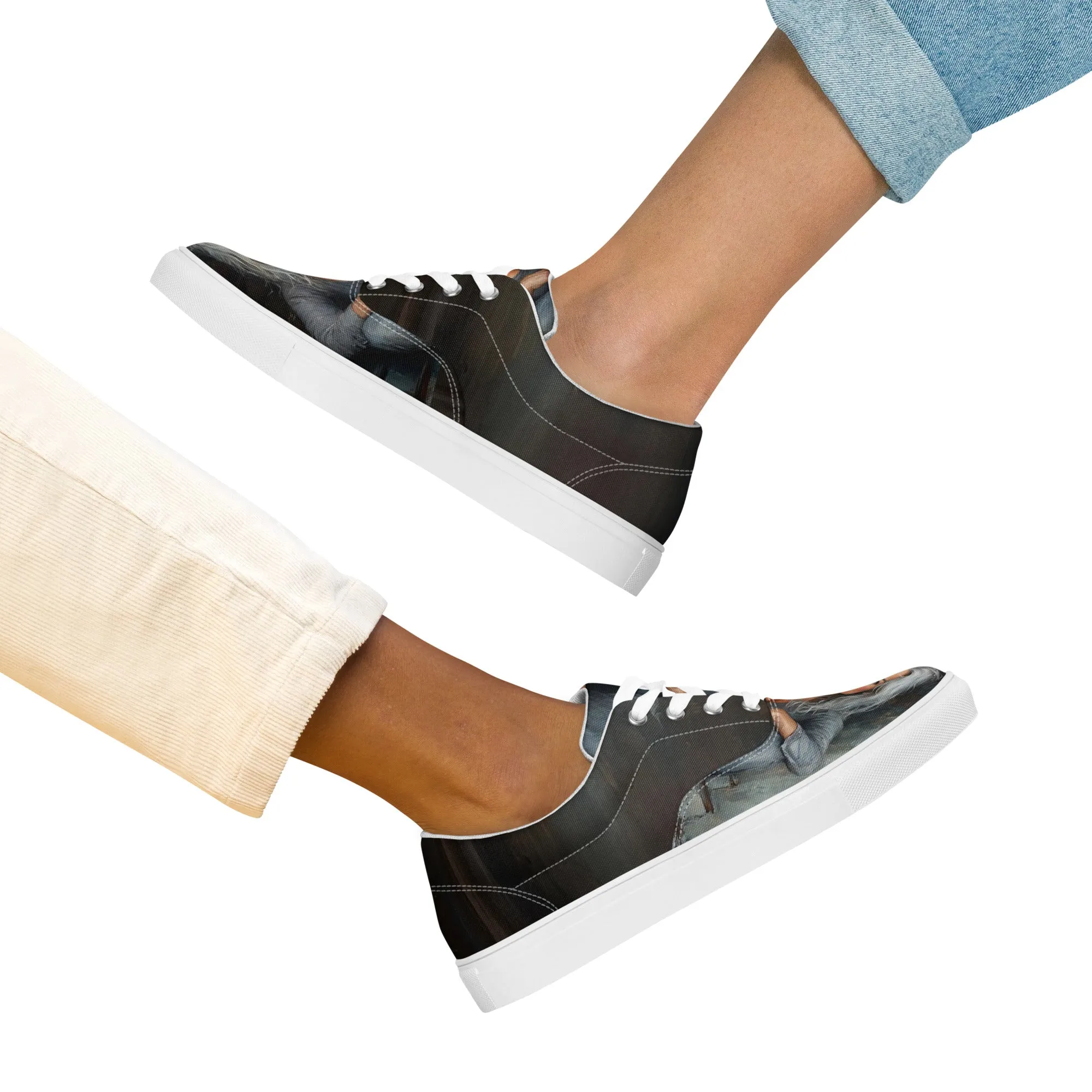 Unbroken Elegance Women’s lace-up canvas shoes