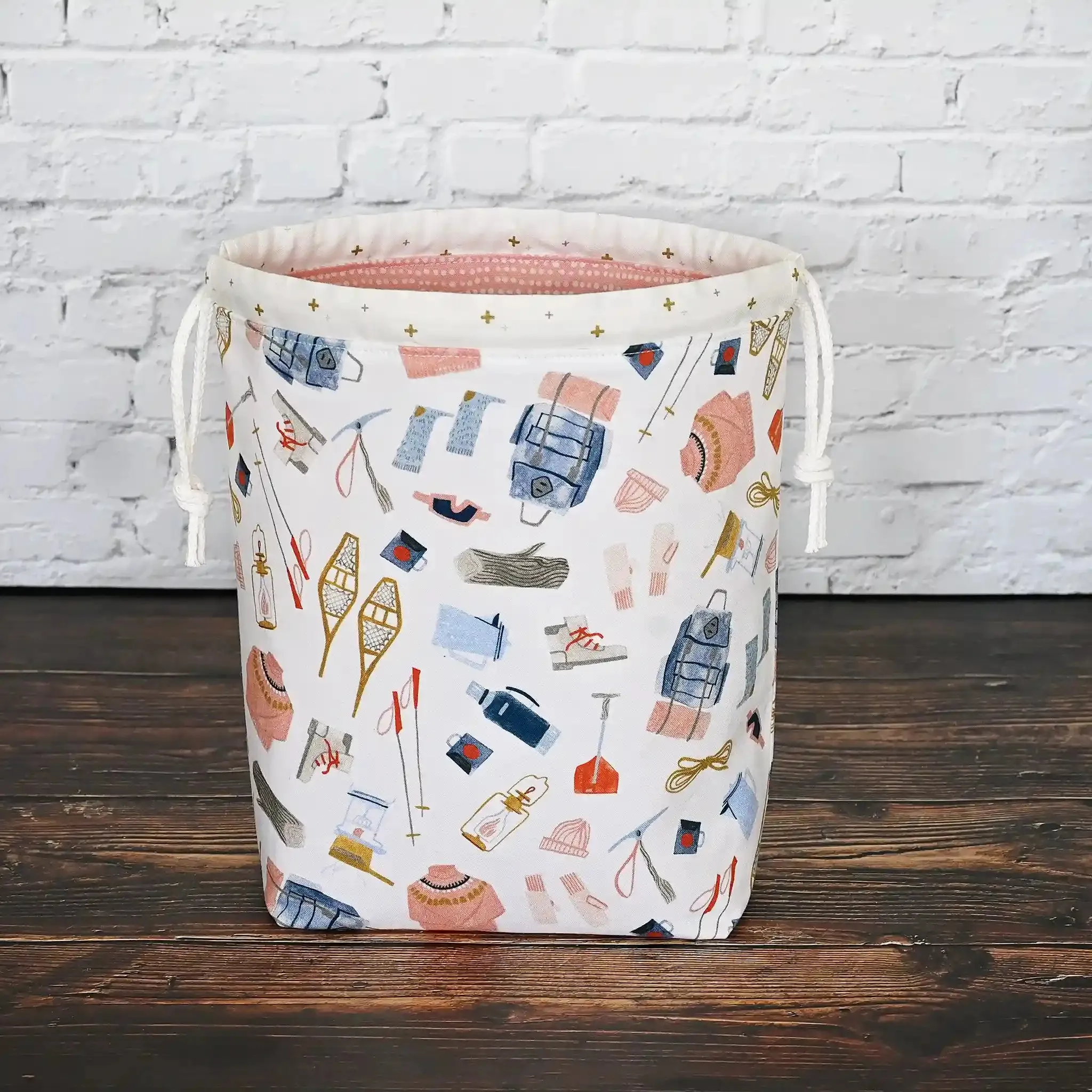 Winter Getaway Drawstring Project Bag