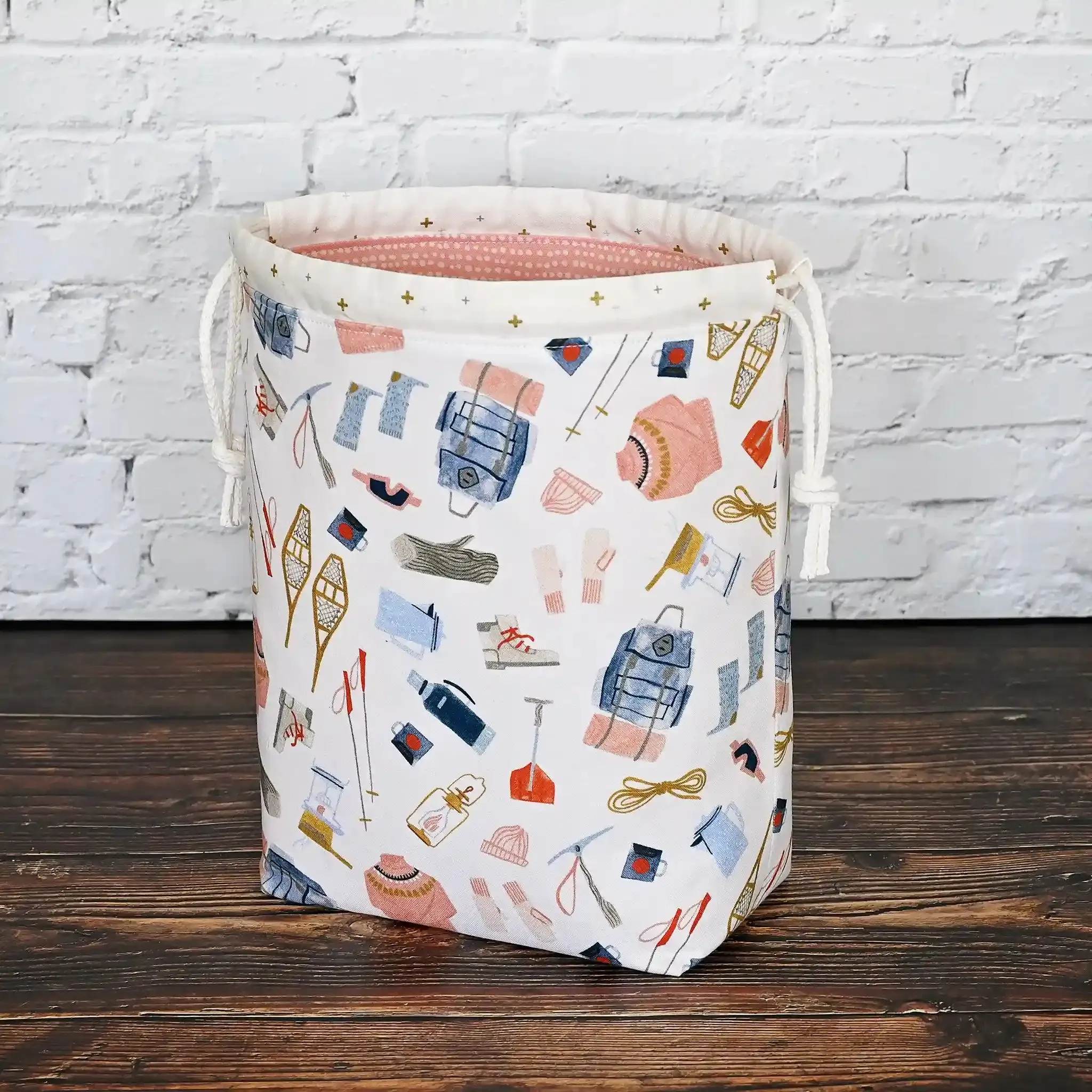Winter Getaway Drawstring Project Bag
